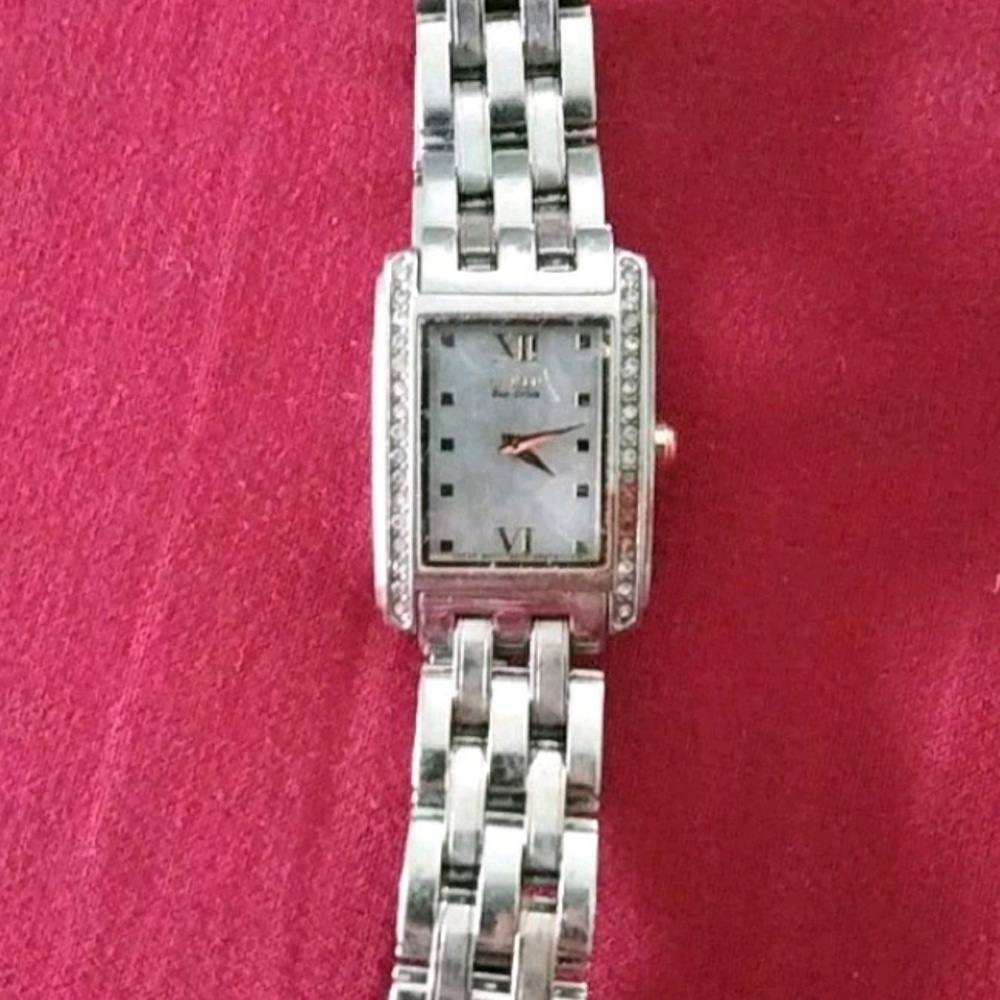 square silver analog watch with silver link bracel